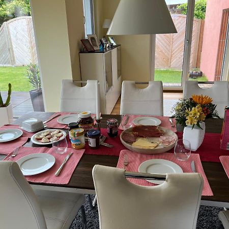Schoenes Privatzimmer Region Hannover Springe Extérieur photo
